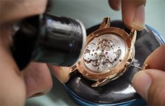 阿玛尼腕表摔坏了解决技巧大全